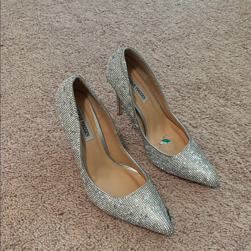 Steve Madden Sparkling Silver Pumps sz 8